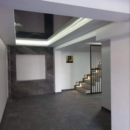 Regim Hotelier/Bucuresti Exteriör bild